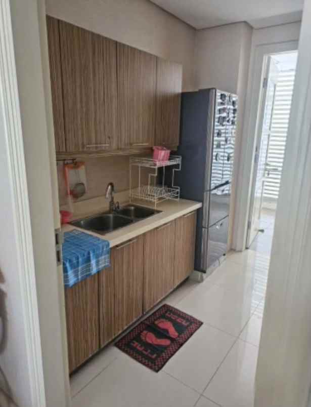 dijual rumah adhiwangsa