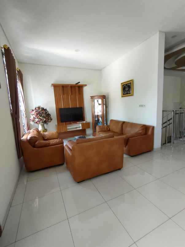 dijual rumah asoka town house cawang