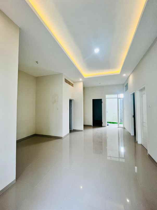 dijual rumah baru siap huni lokasi perumahan tidar