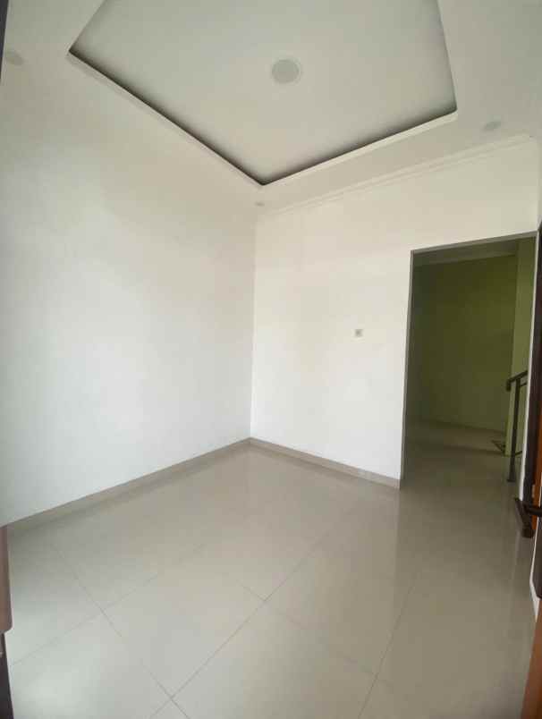 dijual rumah bedahan sawangan depok