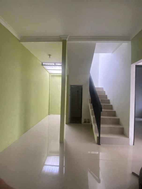 dijual rumah bedahan sawangan depok