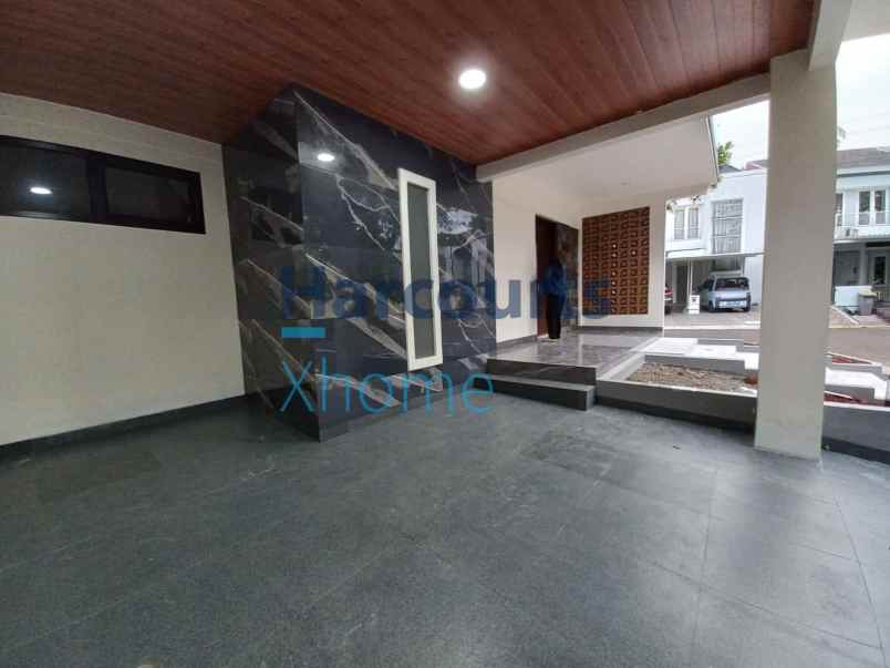 dijual rumah bintaro sektor 9