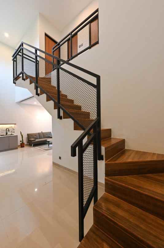 dijual rumah bintaro tangerang selatan