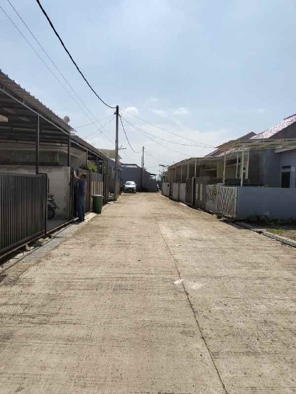 dijual rumah bojongsari