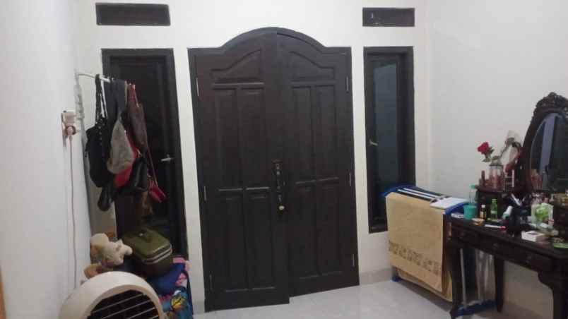 dijual rumah bojongsari depok
