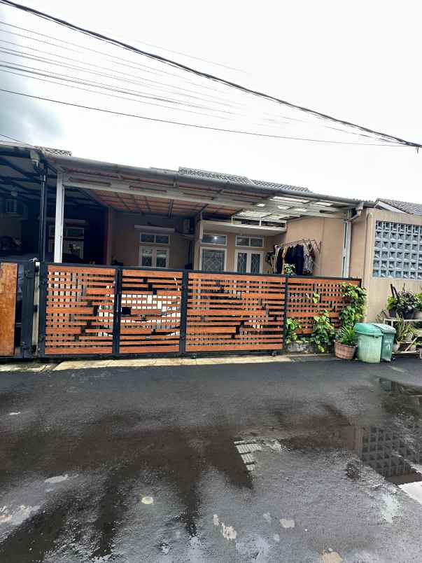 dijual rumah cagar alam depok