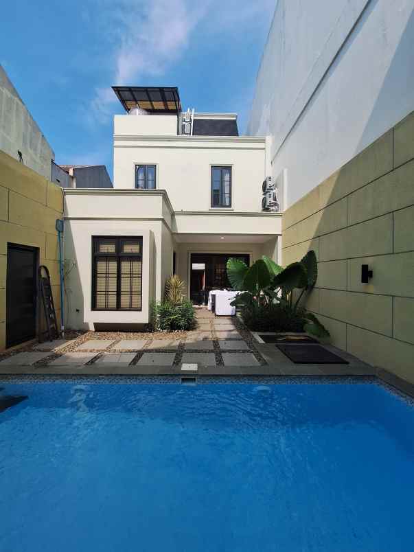 dijual rumah cempaka putih jakpus