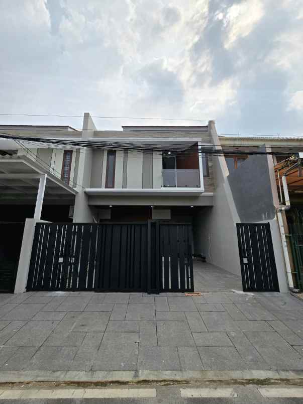 dijual rumah cempaka putih tengah