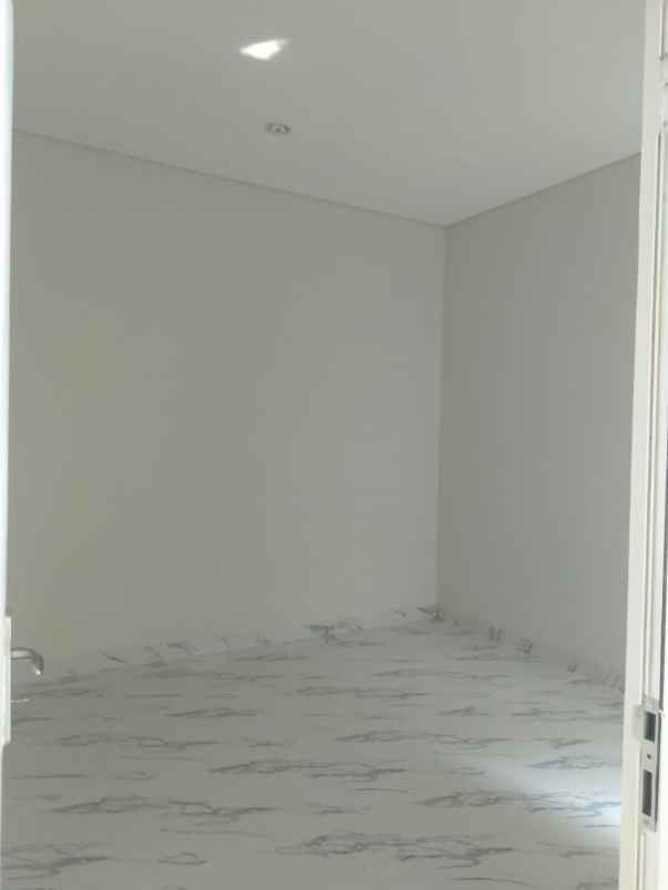 dijual rumah cibubur country cikeas