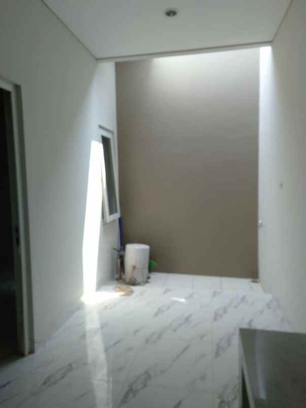 dijual rumah cibubur country cikeas