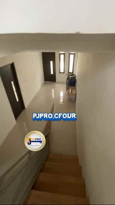 dijual rumah cikambuy