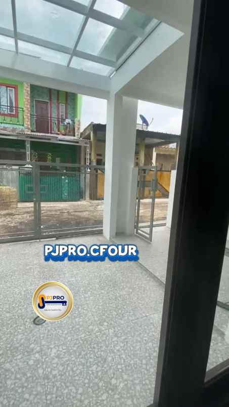 dijual rumah cikambuy