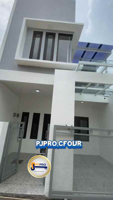 dijual rumah cikambuy