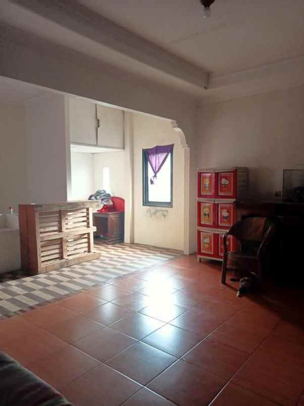 dijual rumah cilame ngamprah