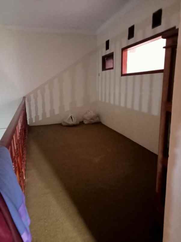 dijual rumah cilame ngamprah