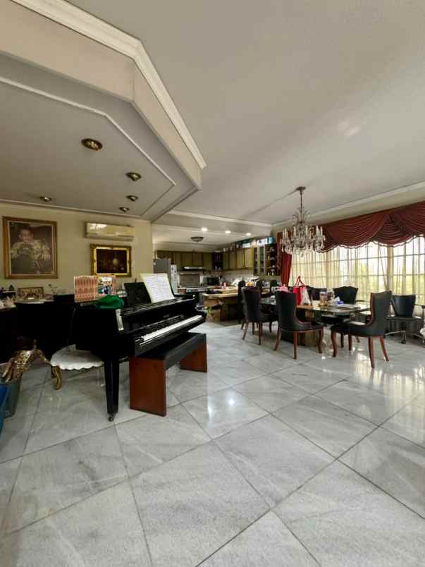 dijual rumah cilandak timur