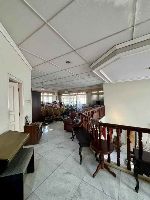 dijual rumah cilandak timur
