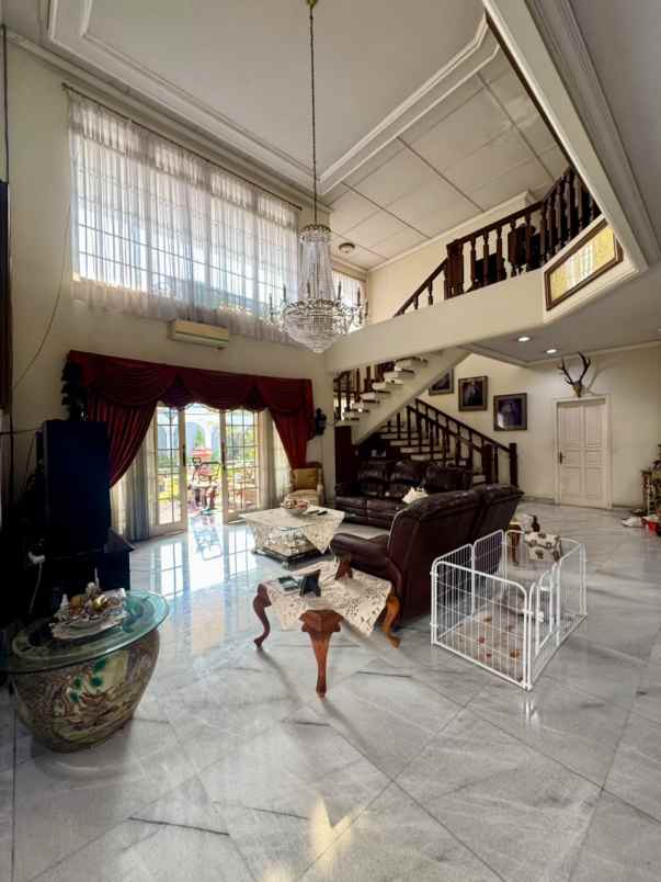 dijual rumah cilandak timur