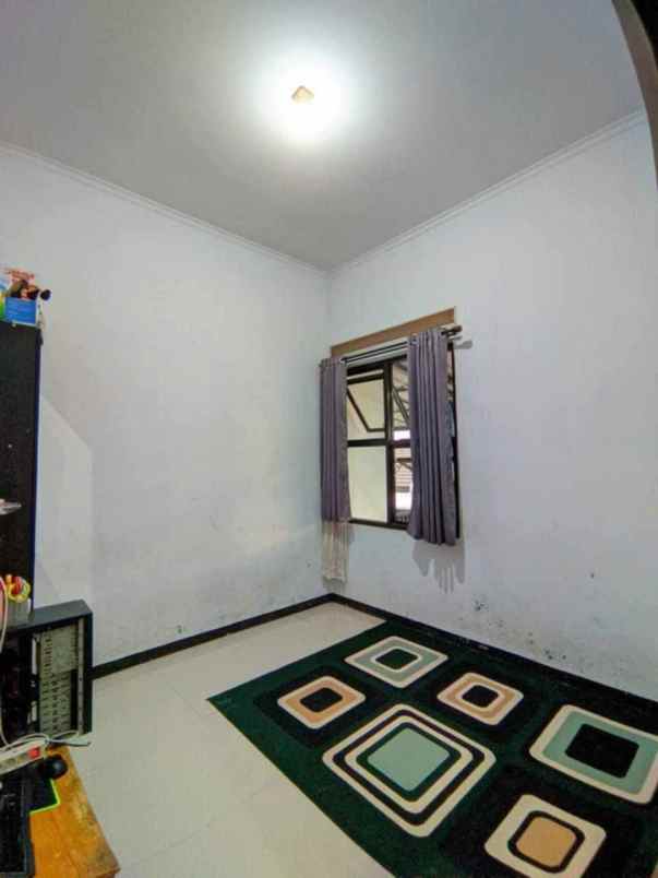 dijual rumah cilengkrang
