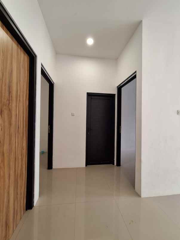 dijual rumah ciputat tangsel