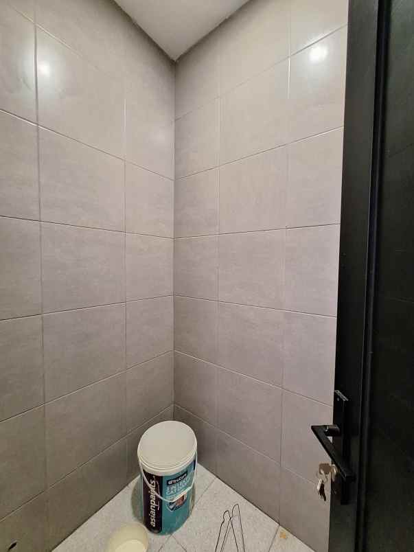 dijual rumah ciputat tangsel