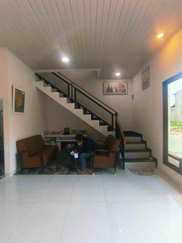 dijual rumah citayam
