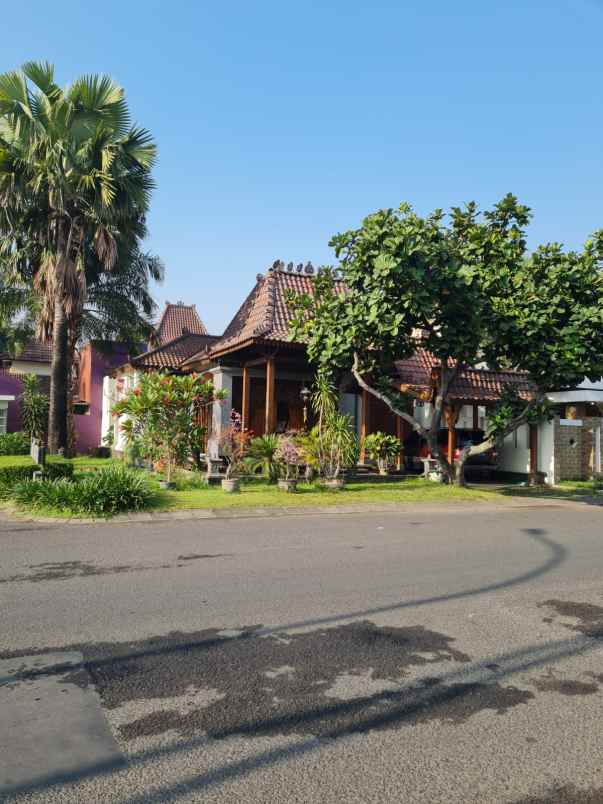 dijual rumah citra harmoni