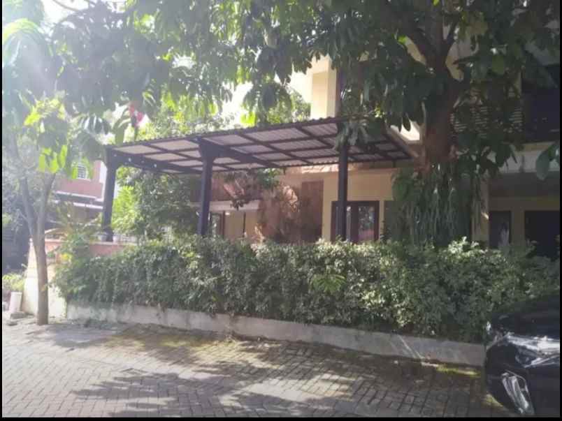 dijual rumah citraland international
