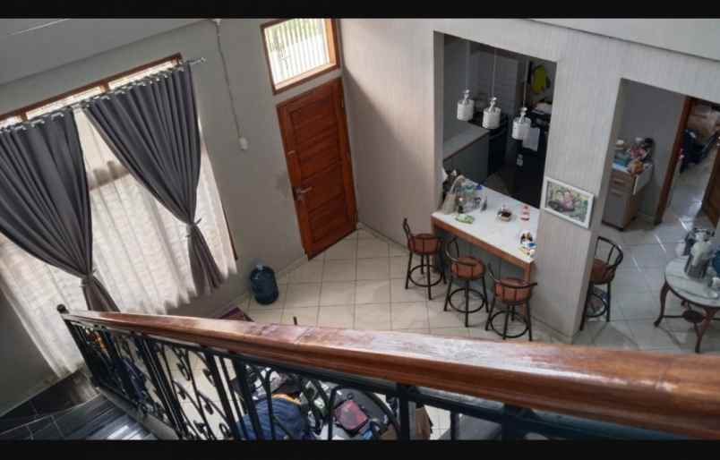 dijual rumah ciumbuleuit