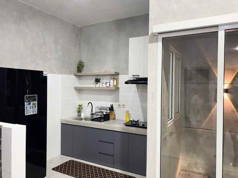 dijual rumah cluster aurora valley bsb