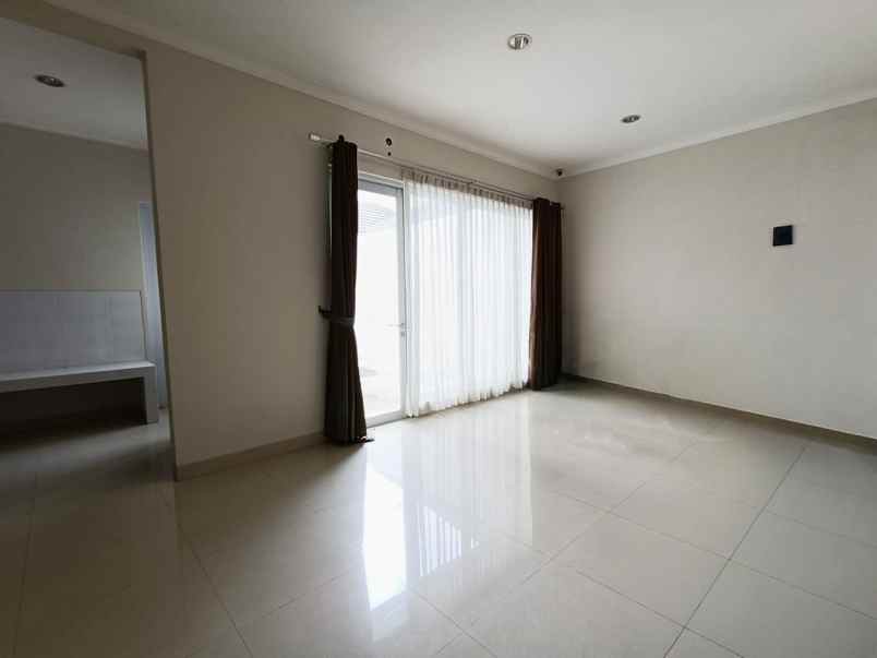 dijual rumah cluster cherryville grand