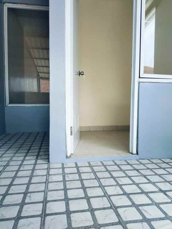 dijual rumah cluster michelia paramount