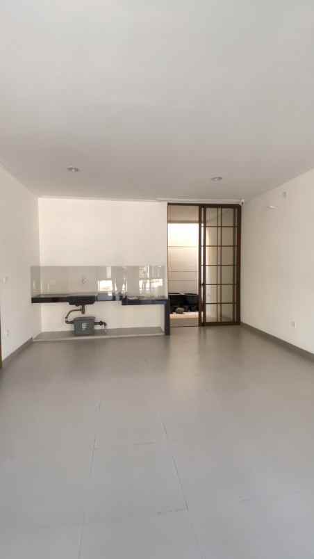 dijual rumah cluster okinawa pik2