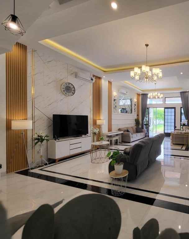 dijual rumah cluster palm spring