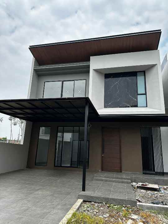 dijual rumah crystal golf citraland