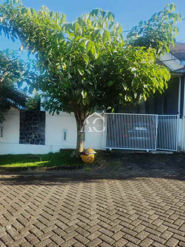 dijual rumah de cassablanca residence