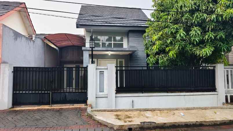 dijual rumah deltasari baru