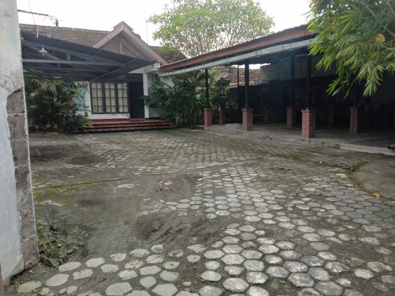 dijual rumah denokan maguwoharjo kec