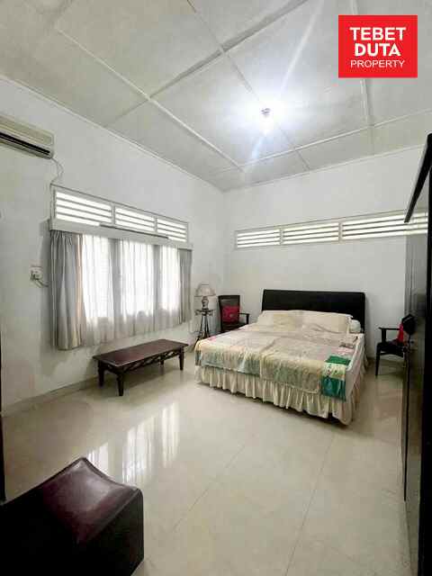 dijual rumah dharmawangsa kebayoran baru