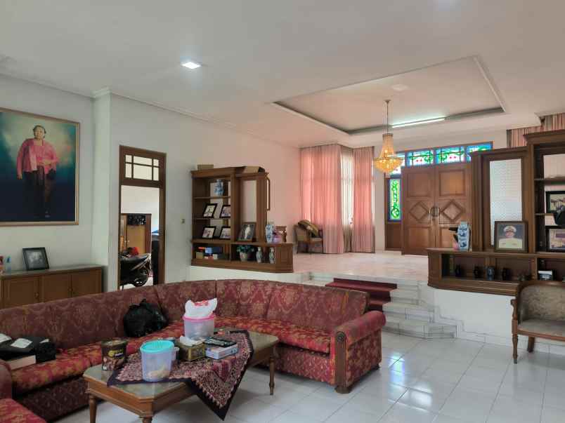 dijual rumah di badran solo