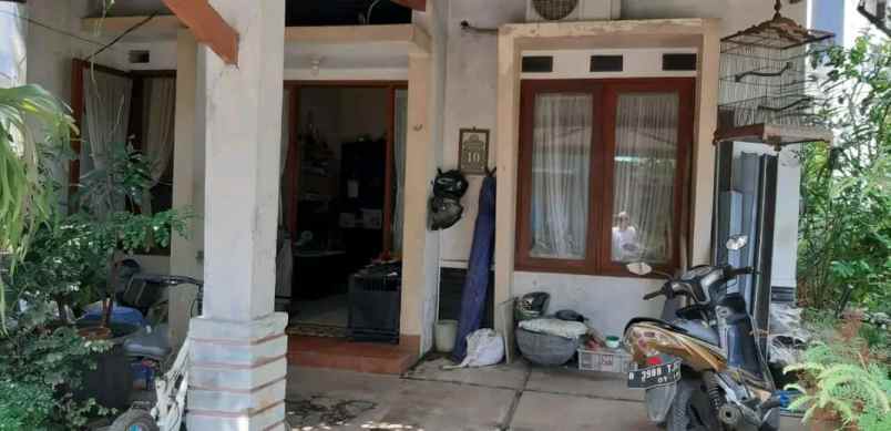 dijual rumah di belakang plaza cibubur bekasi