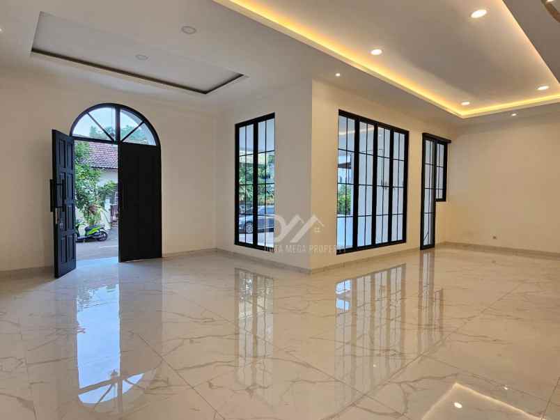 dijual rumah di bintaro jaya