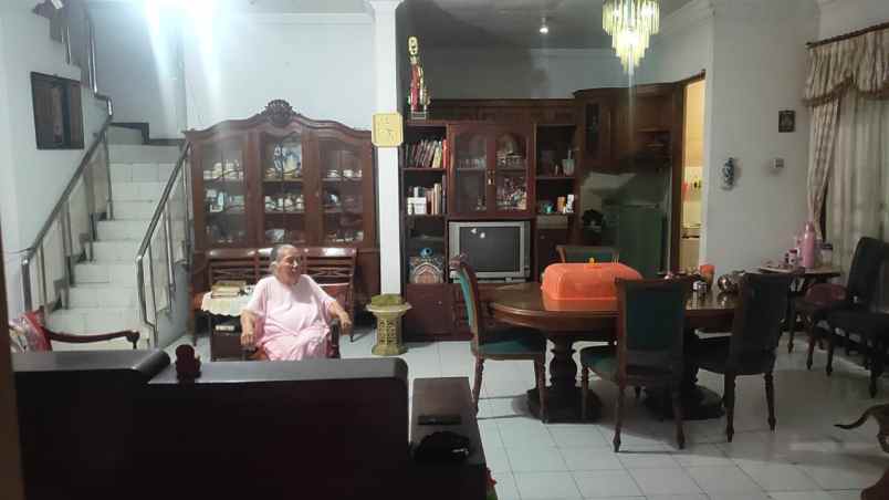 dijual rumah di bintaro pesanggrahan jakarta selatan