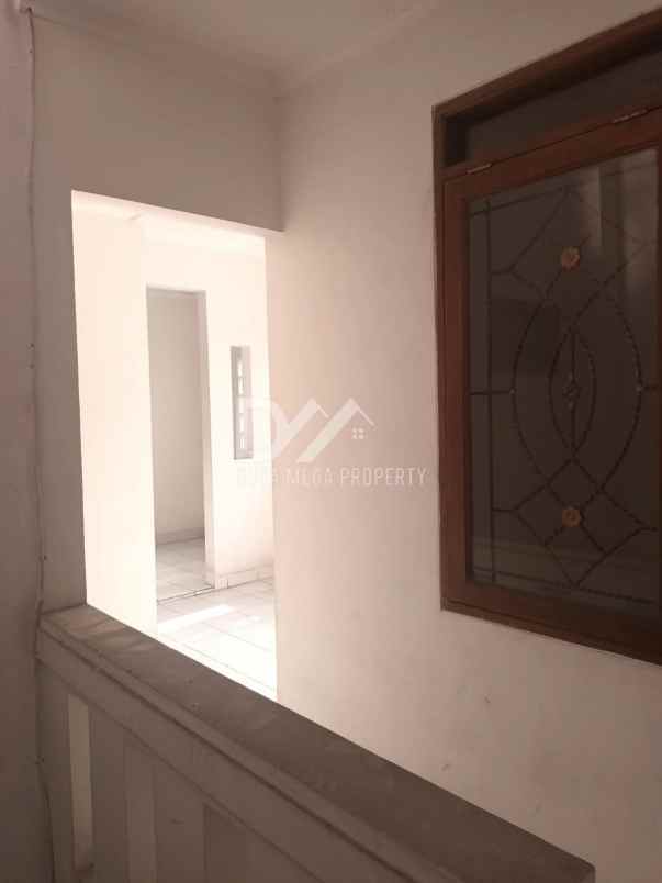 dijual rumah di villa melati mas bsd