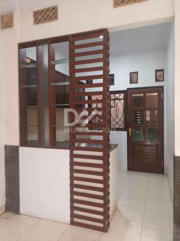 dijual rumah di villa melati mas bsd