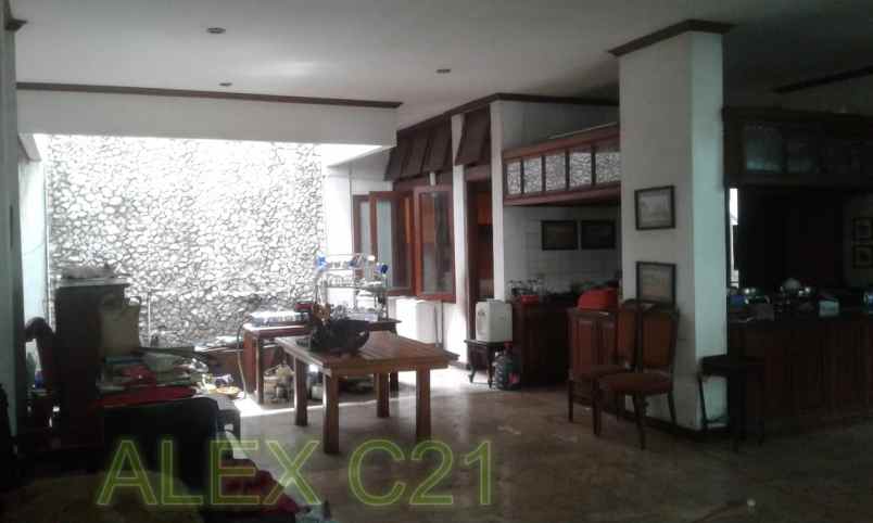 dijual rumah dibawah njop