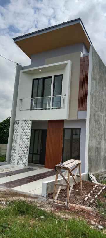 dijual rumah diover kredit rumah di jl