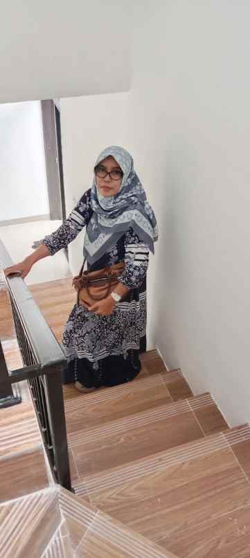 dijual rumah diover kredit rumah di jl