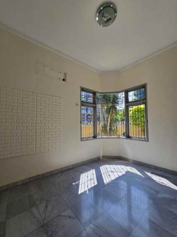 dijual rumah duren sawit jakarta timur