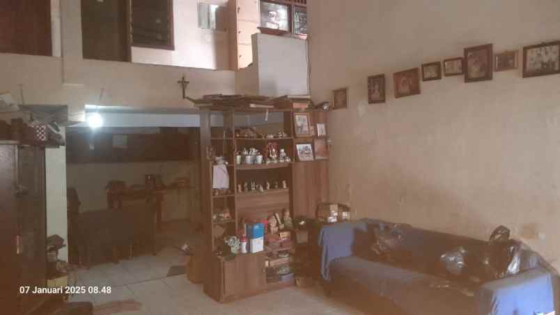 dijual rumah gading mas barat